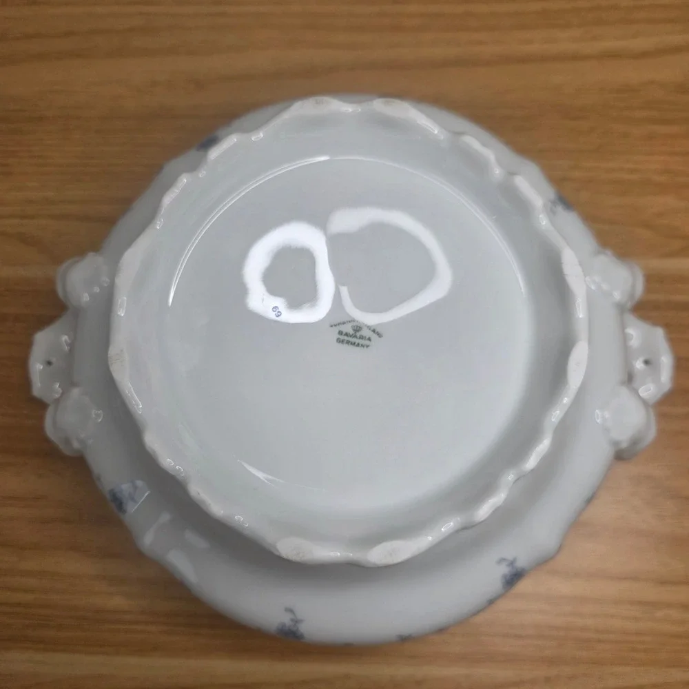 Johann Haviland Blue Garland Bavaria Germany Round Covered Vegetable Bowl EUC